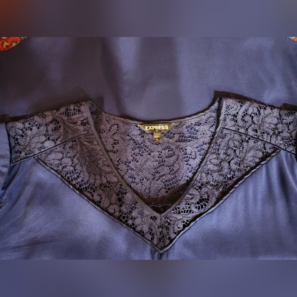 Express Top Medium - Picture 5 of 11